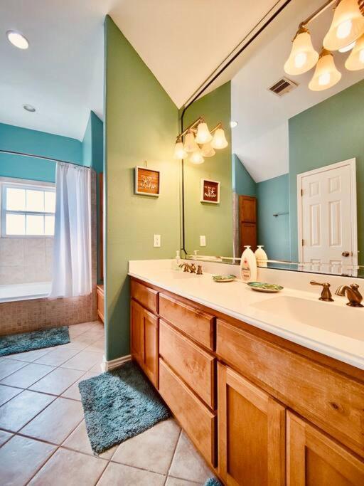 Sunny Delight - Sleeps 10 - Generous Space! Bolivar Peninsula 外观 照片