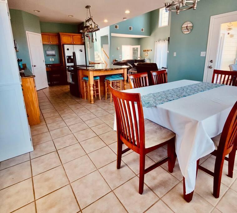 Sunny Delight - Sleeps 10 - Generous Space! Bolivar Peninsula 外观 照片